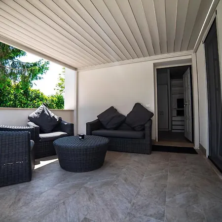 Apartment White Veio Rome