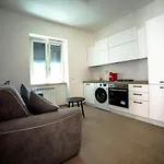 White Veio Apartment *