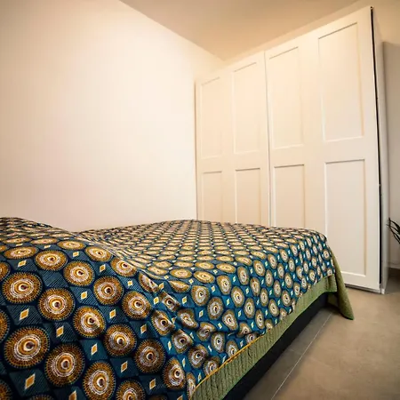 White Veio Apartment