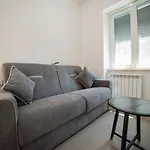 White Veio Appartement *